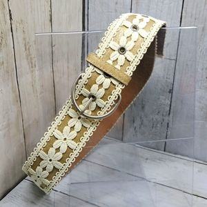Crochet Daisy Overlay Vegan Leather Fashion Women's Sz9 Boho Festival Gypsy Belt